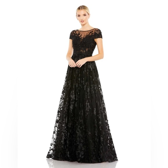 Mac Duggal 20405 NWT EMBELLISHED FLORAL CAP SLEEVE A LINE GOWN